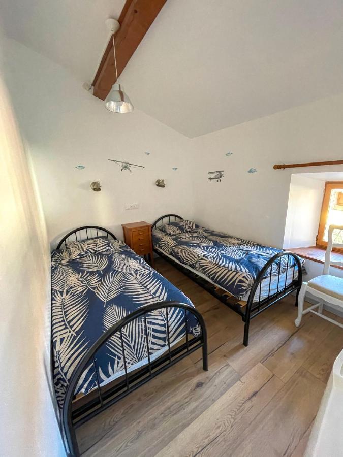 Ferme Robin Bed & Breakfast Marsaz Dış mekan fotoğraf
