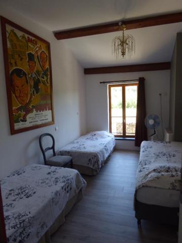 Ferme Robin Bed & Breakfast Marsaz Dış mekan fotoğraf