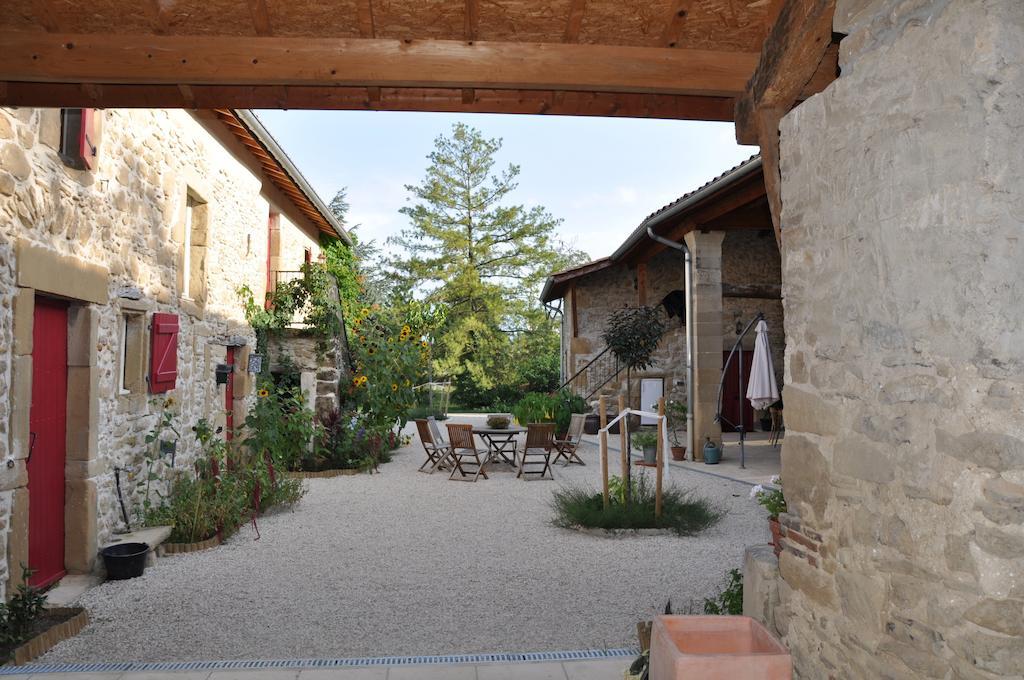 Ferme Robin Bed & Breakfast Marsaz Dış mekan fotoğraf